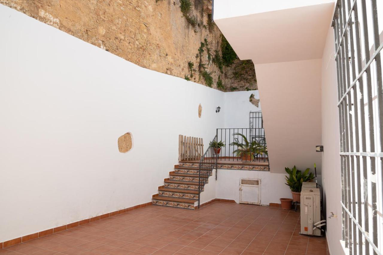 Casa con parking a 500m del tajo de ronda Apartamento Exterior foto